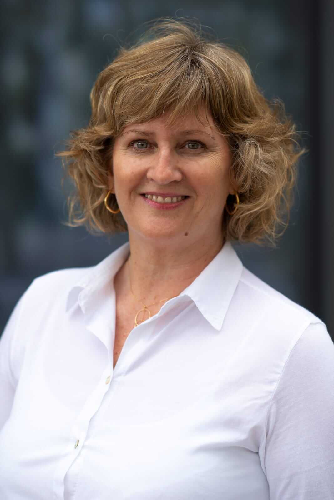 Cristina Palliser Criptomoneda